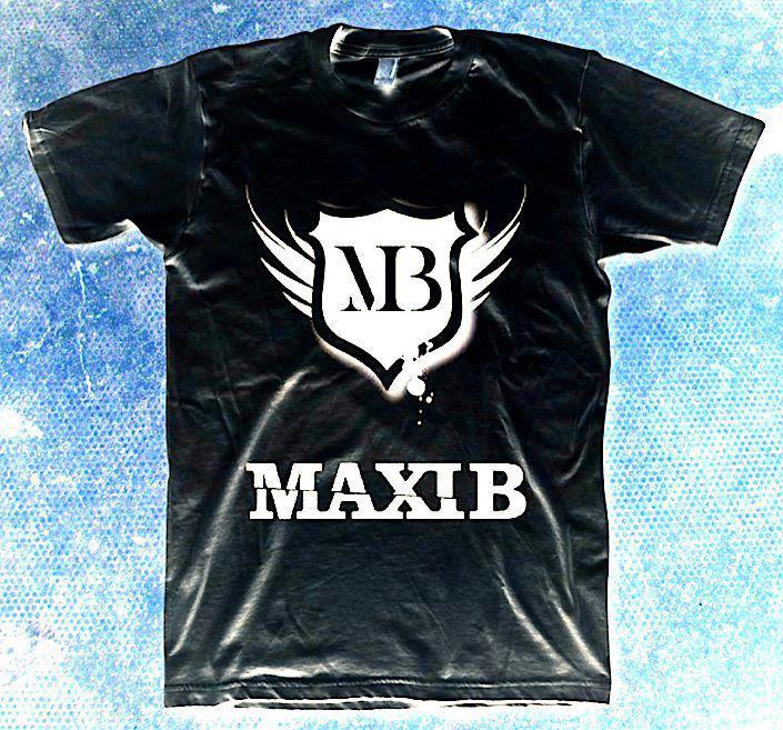 maxi b t-shirt